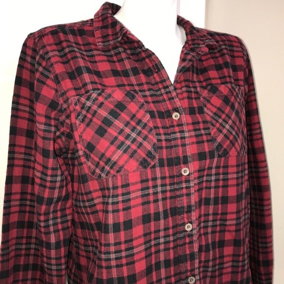 Beaver Canoe Red Black Buffalo Plaid Button Down - Picture 5 of 10